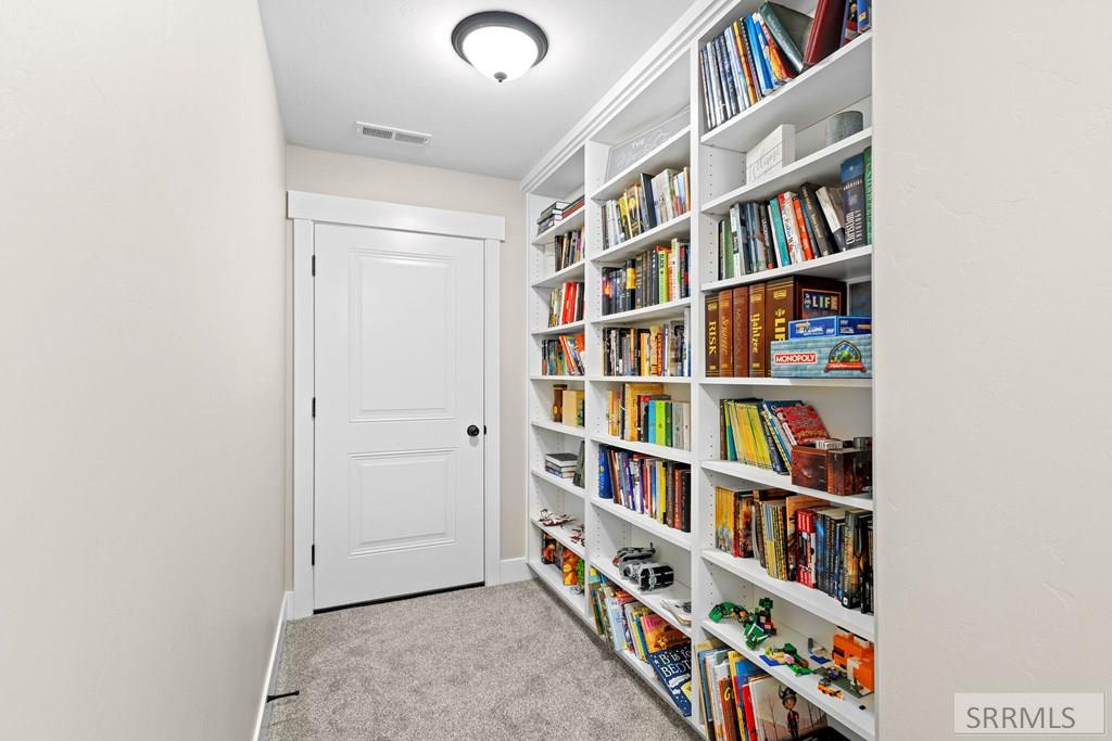 4047 Maizy Way Ammon, ID 83406 - Photo 38 of 42