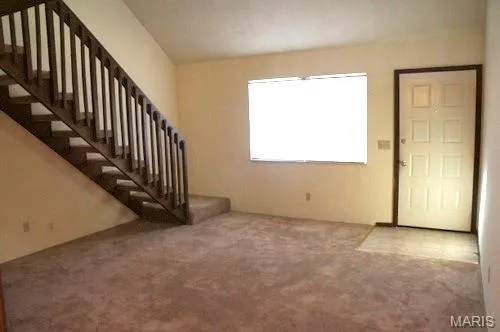 $850 | 822 White Oak Drive, Unit 1, O'Fallon, IL 62269