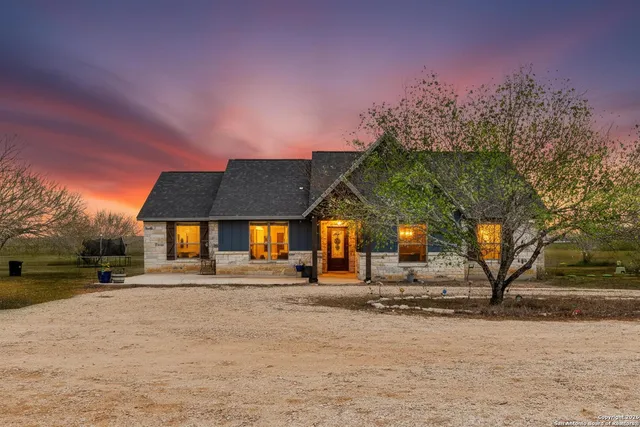 $655,000 | 8400 Farm To Market Road 140, Charlotte, TX 78011