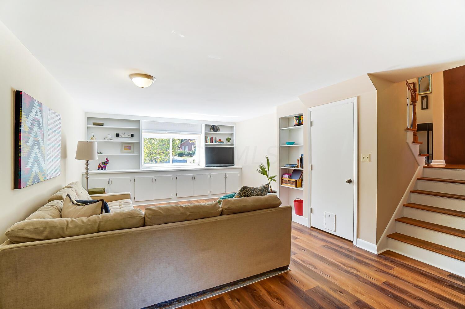 2811 Halstead Road Columbus, OH 43221 - Photo 45 of 64 50042820-048_web