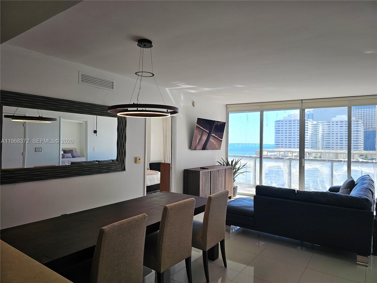 495 Brickell Avenue, Unit 905 Miami, FL 33131 - Photo 4 of 20