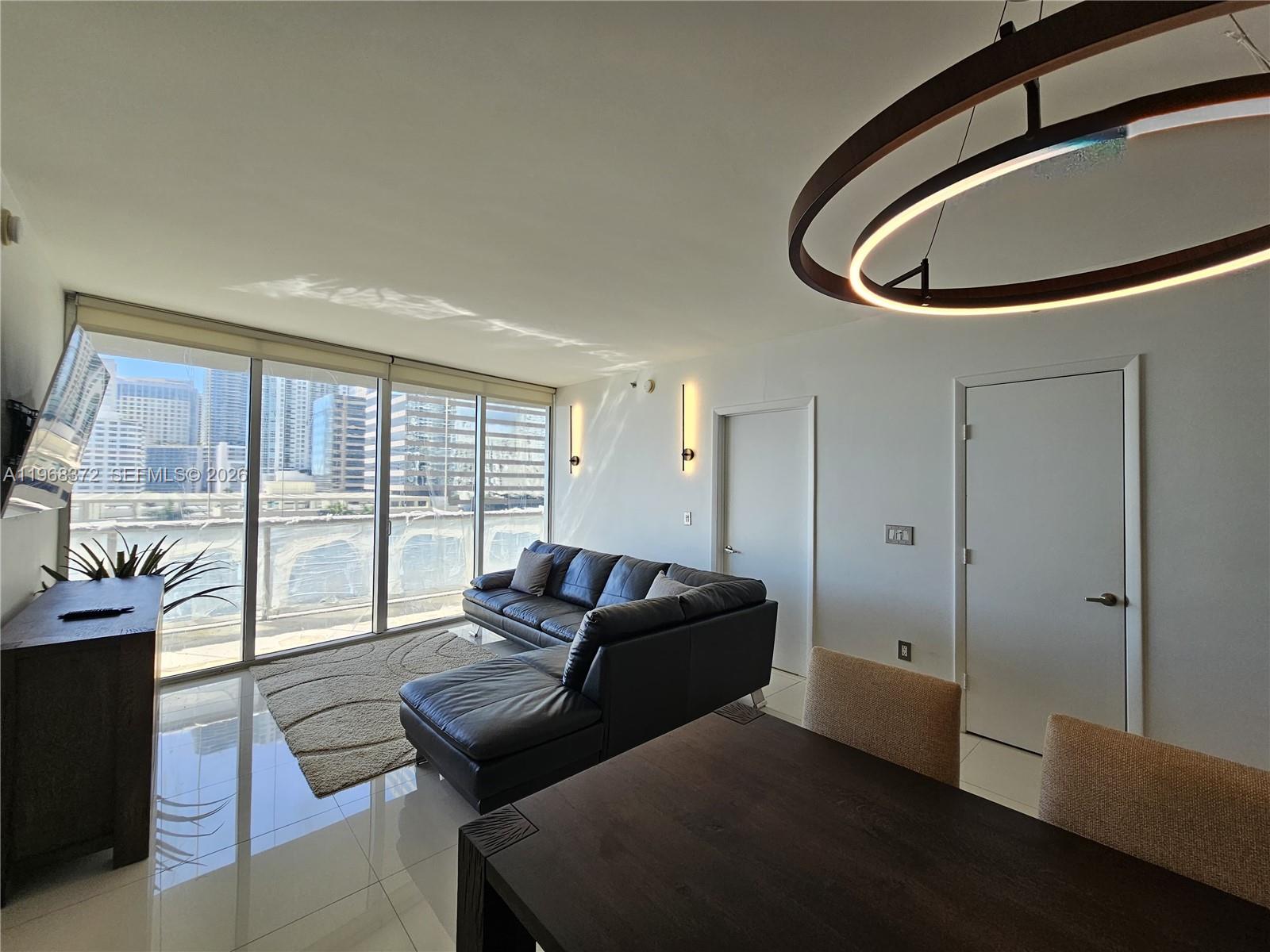 495 Brickell Avenue, Unit 905 Miami, FL 33131 - Photo 7 of 20