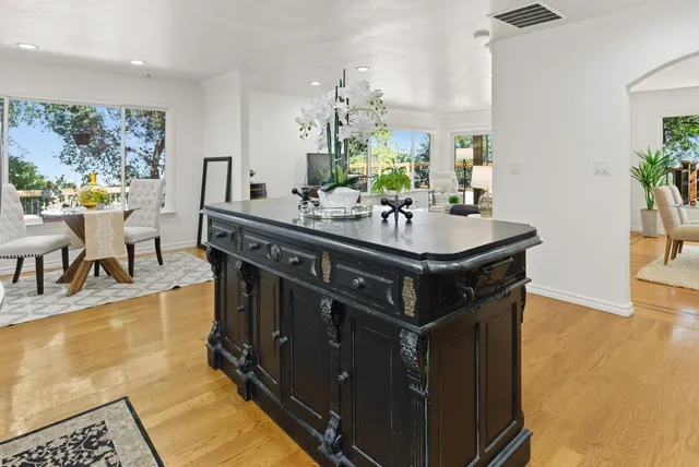 $2,958,000 | 21160 Canyon View Drive, Saratoga, CA 95070