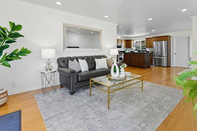 $2,958,000 | 21160 Canyon View Drive, Saratoga, CA 95070