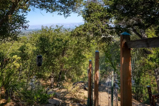 $2,958,000 | 21160 Canyon View Drive, Saratoga, CA 95070