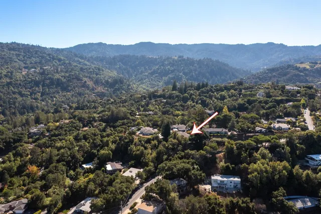 $2,958,000 | 21160 Canyon View Drive, Saratoga, CA 95070