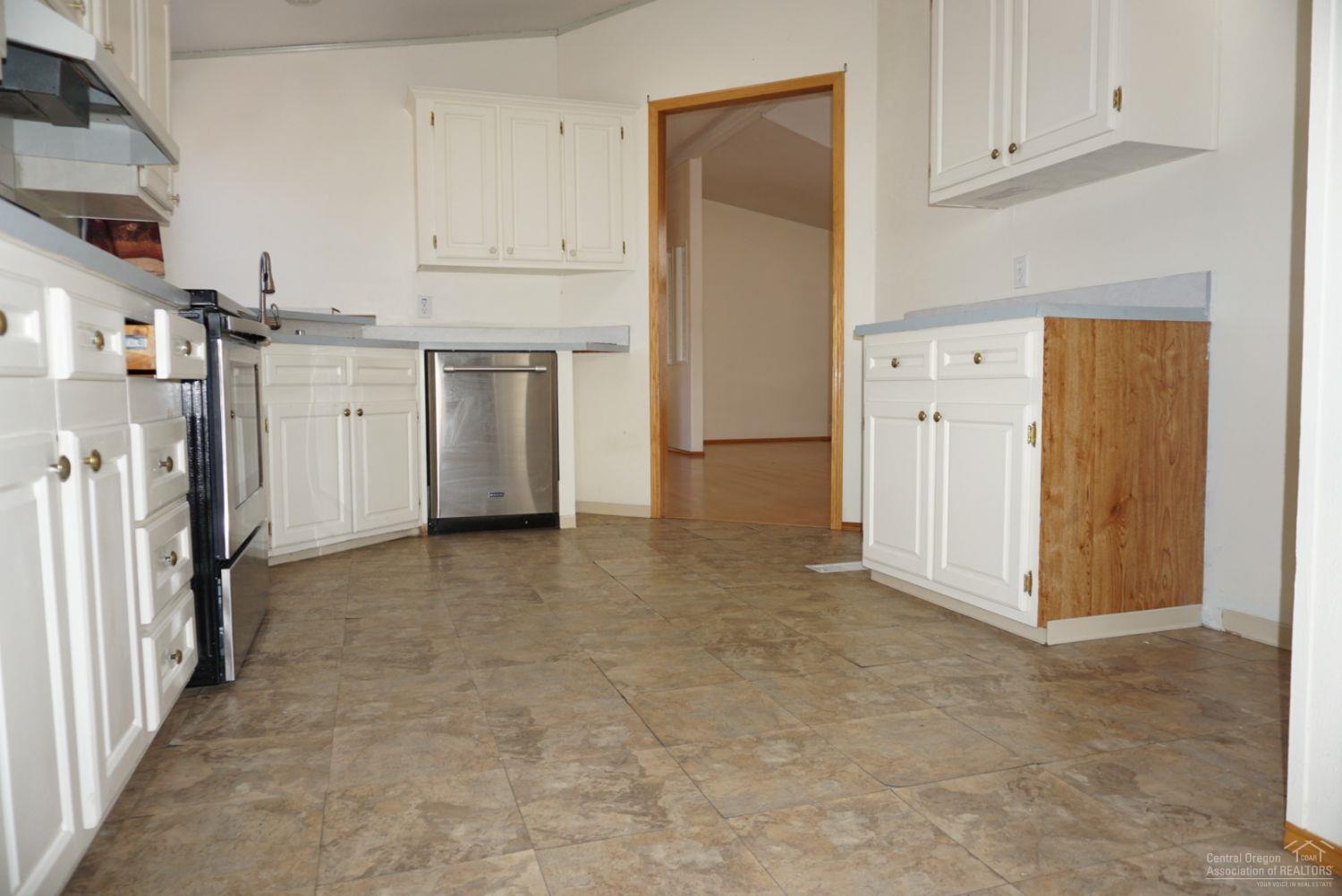 620 East Ridgeview Drive Culver, OR 97734 - Photo 10 of 11 Additional Photo