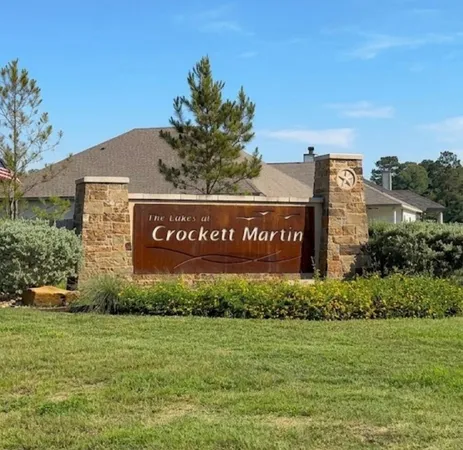 $1,895 | 335 Parkin Court, Conroe, TX 77303