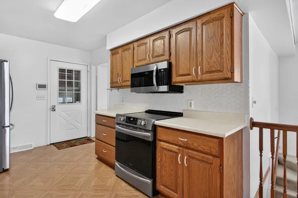$445,000 | 163 Pine Hill Lake Drive, Horton, MI 49246