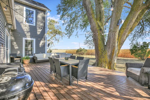 $265,000 | 151 County 1700 Road East, Villa Grove, IL 61956