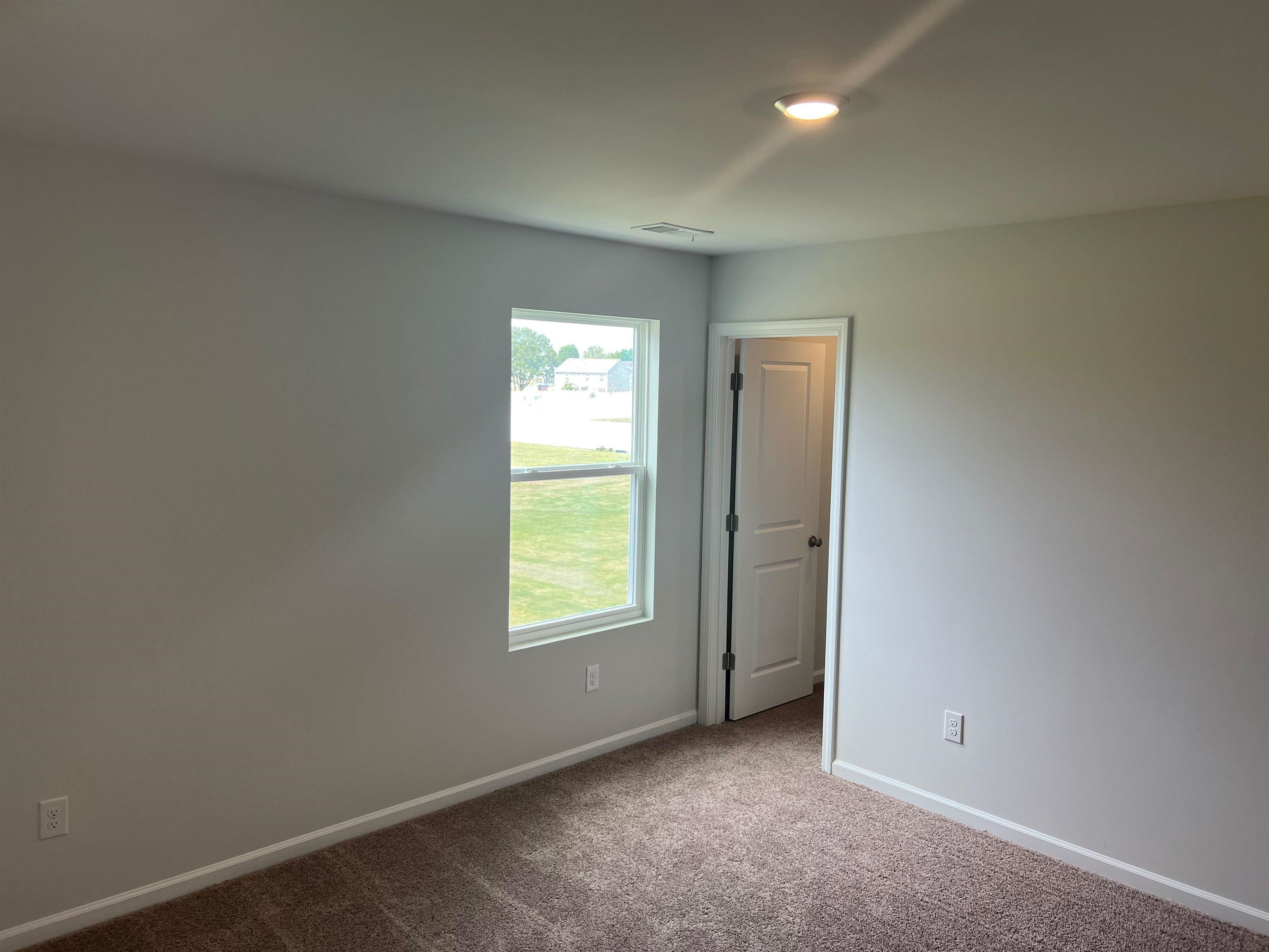 2112 Maggie Acres Road Boiling Springs, SC 29316 - Photo 10 of 36