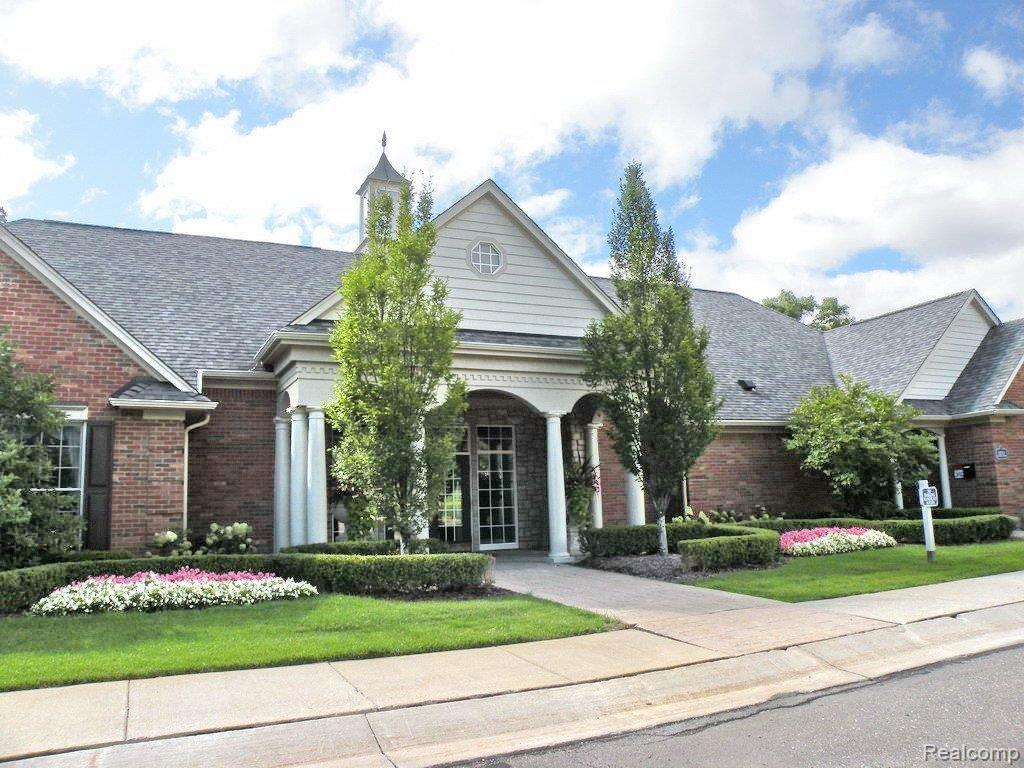 5155 Belmonte Drive, Unit 52 Rochester, MI 48306 - Photo 20 of 25 Club House