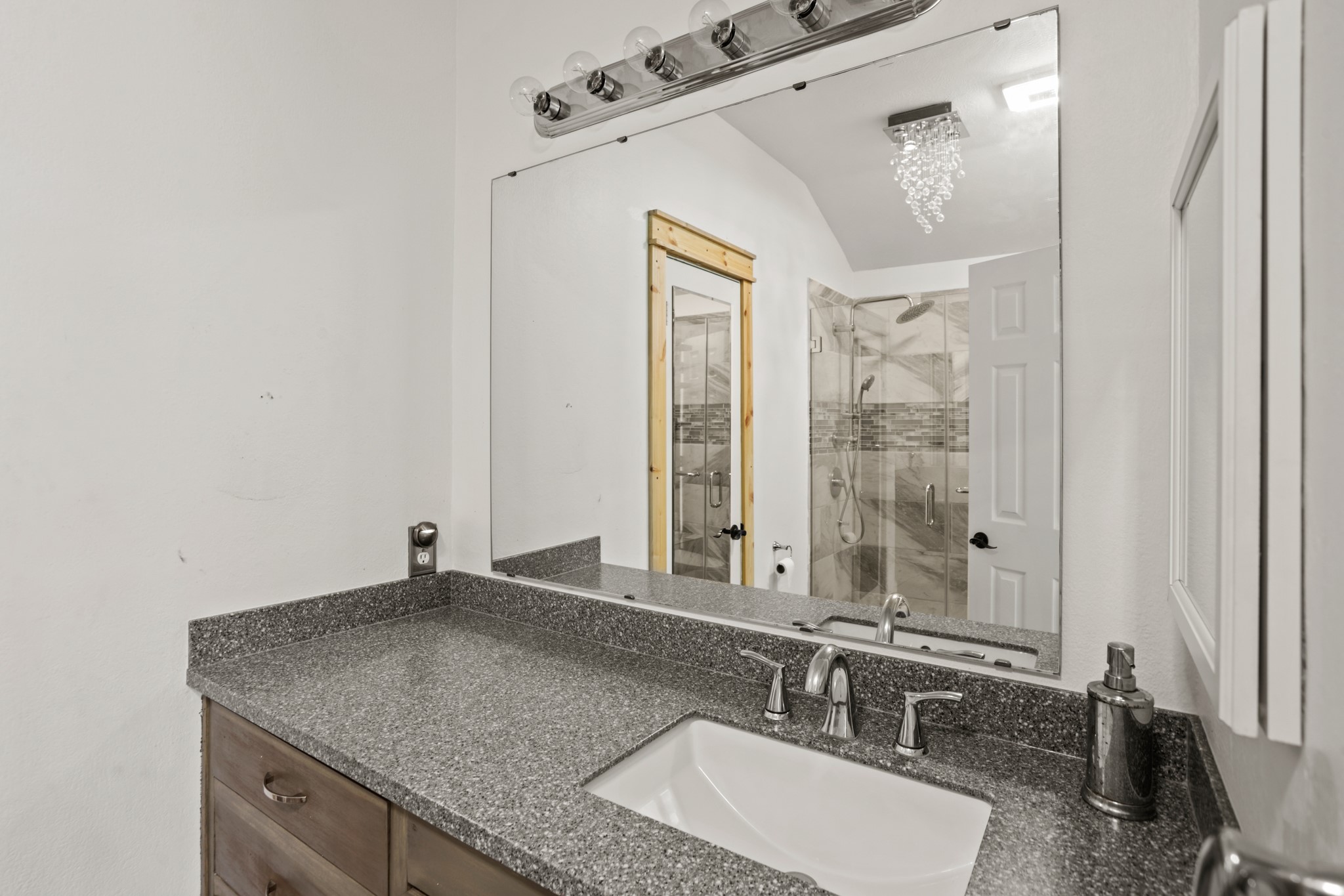 1902 Red Sky Court Spring, TX 77373 - Photo 17 of 20