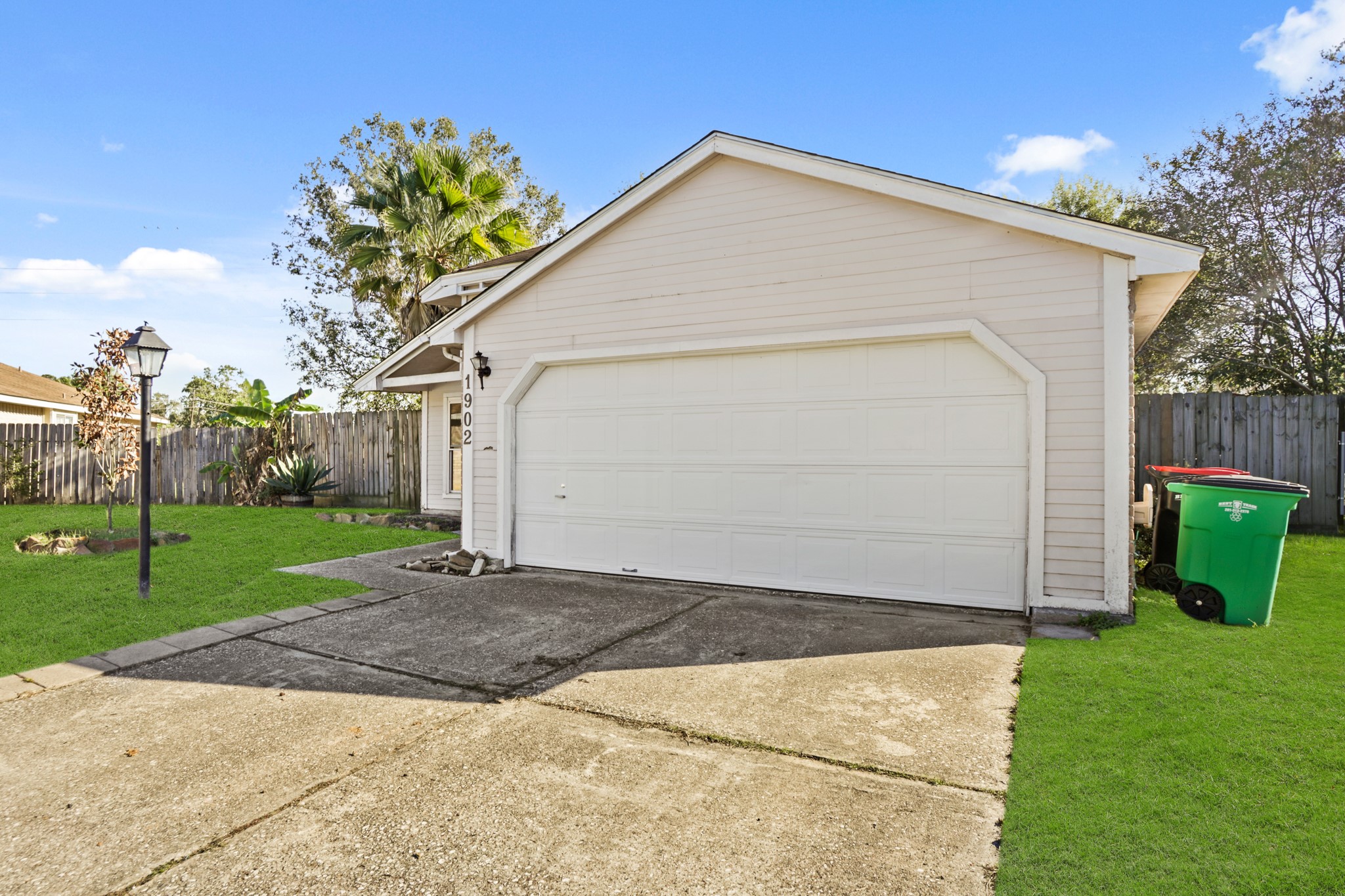1902 Red Sky Court Spring, TX 77373 - Photo 3 of 20