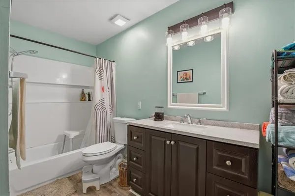 $179,000 | 455 Alt 19, Unit 151, Palm Harbor, FL 34683
