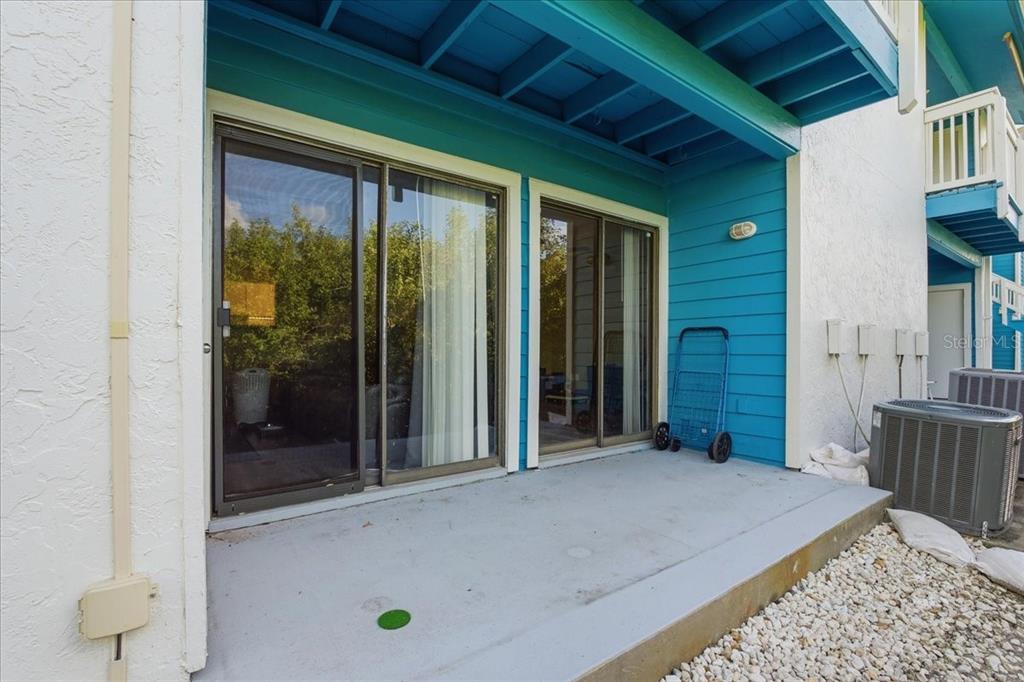 455 Alt 19, Unit 151 Palm Harbor, FL 34683 - Photo 32 of 52 a view of a balcony with furniture
