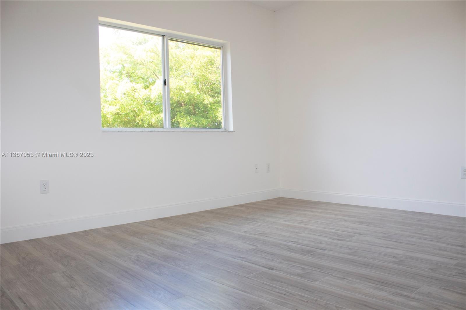 2720 Northeast 41st Road Homestead, FL 33033 - Photo 15 of 37 Gallery Image 15