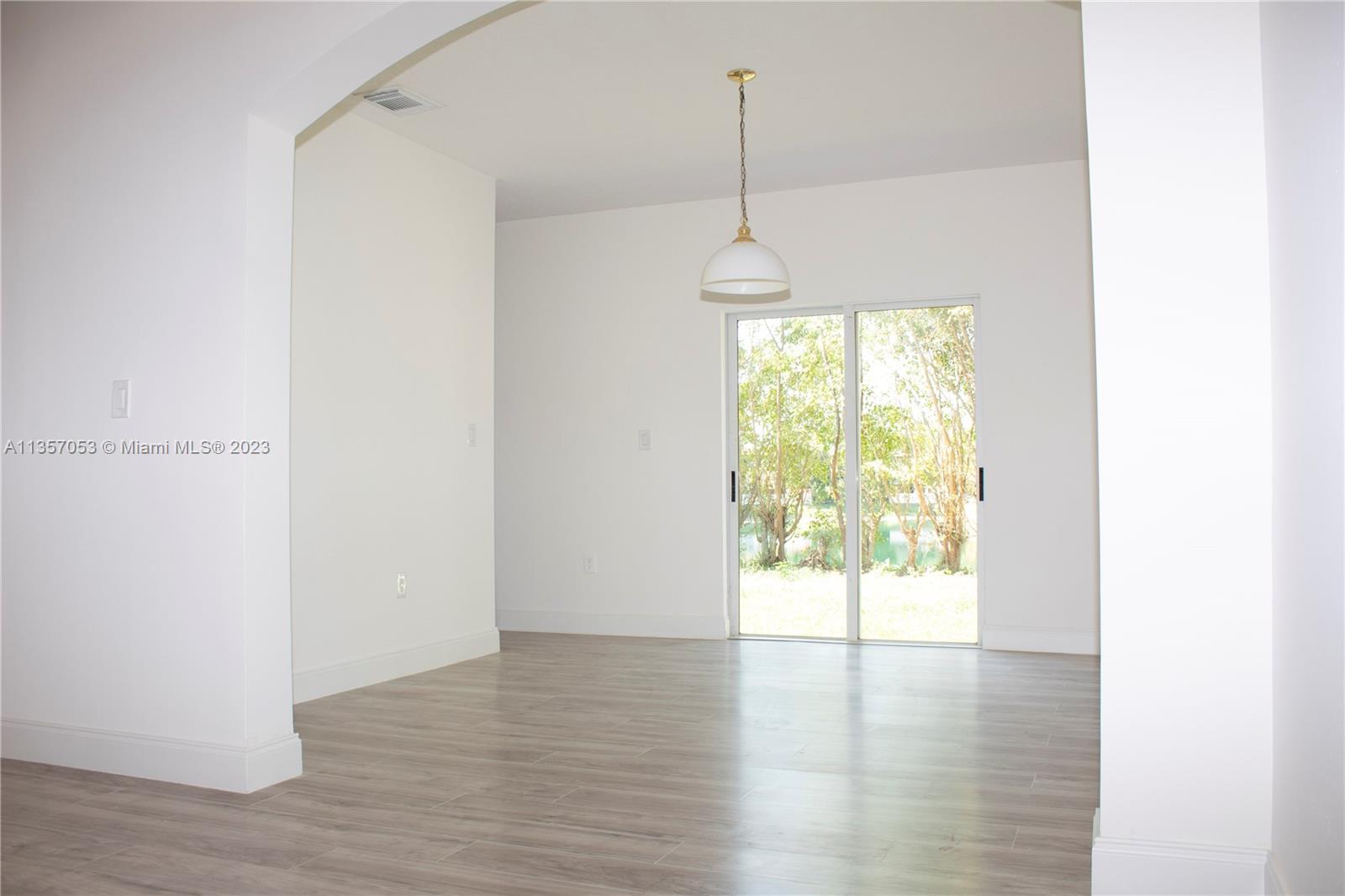 2720 Northeast 41st Road Homestead, FL 33033 - Photo 33 of 37 Gallery Image 33
