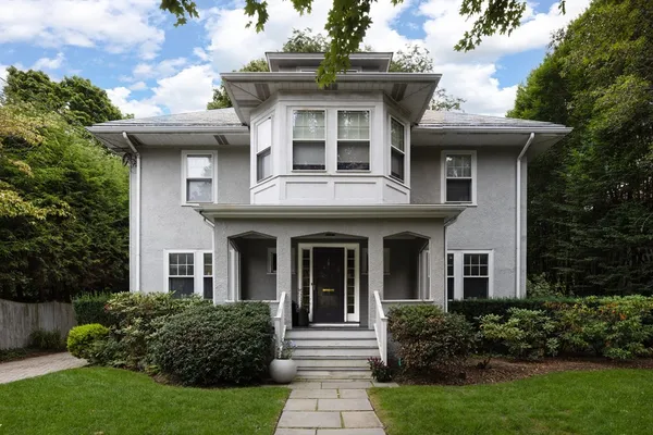 $8,000 | 17 Willow Street, Unit 17, Belmont, MA 02478