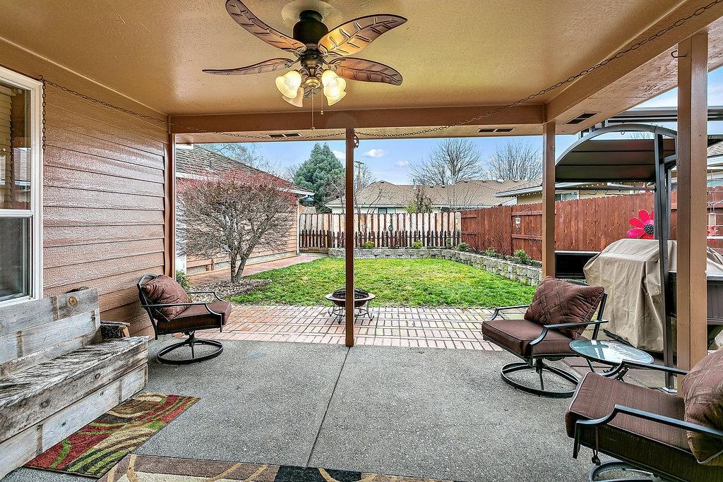 231 Brandon Street Central Point, OR 97502 - Photo 24 of 32 Additional Photo