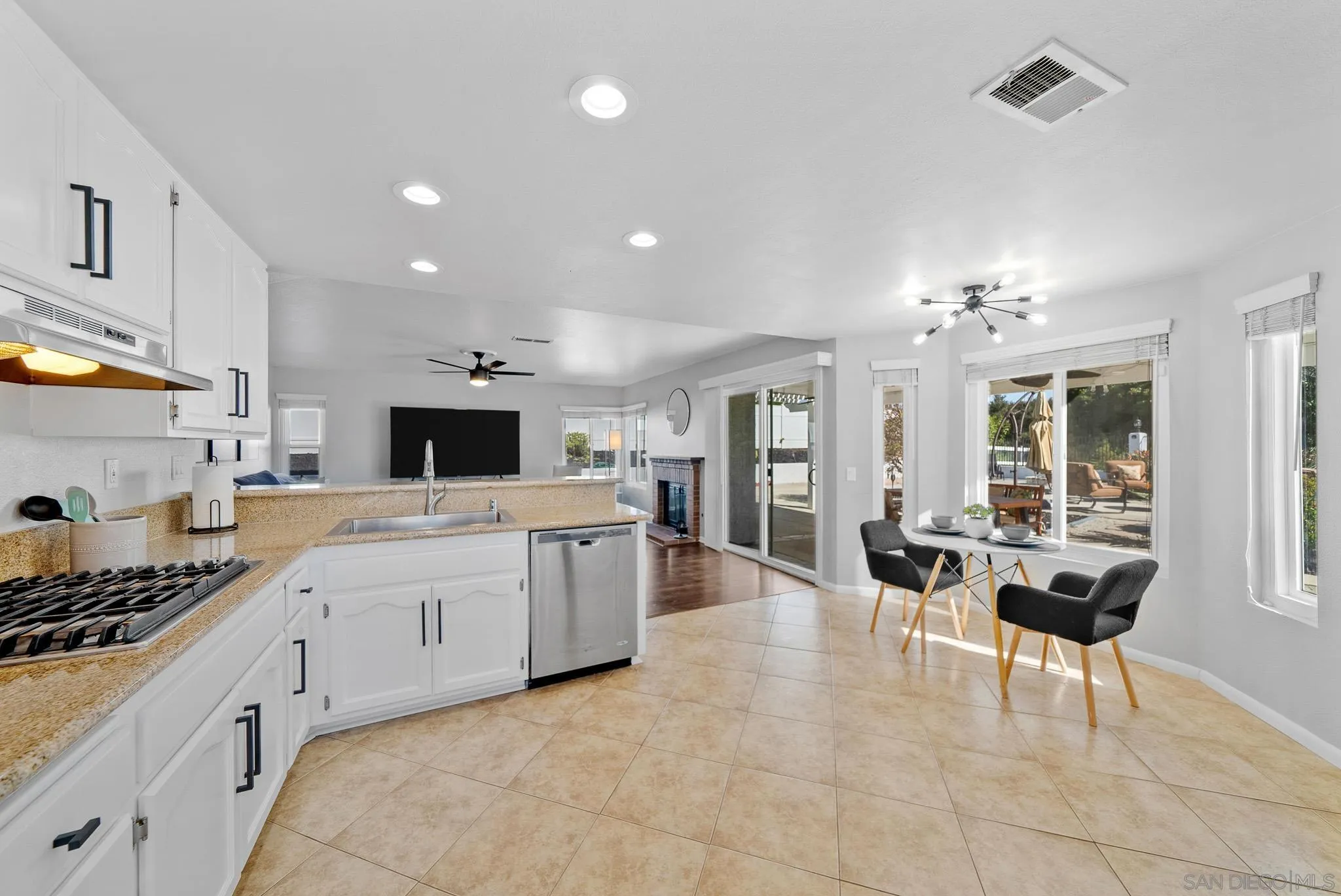 5944 Rio Valle Drive Bonsall, CA 92003 - Photo 21 of 67