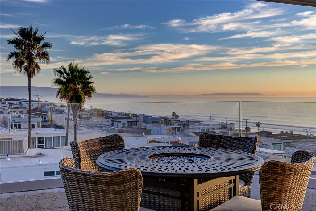 230 40th Street, Unit 3 Manhattan Beach, CA 90266 - Photo 20 of 38