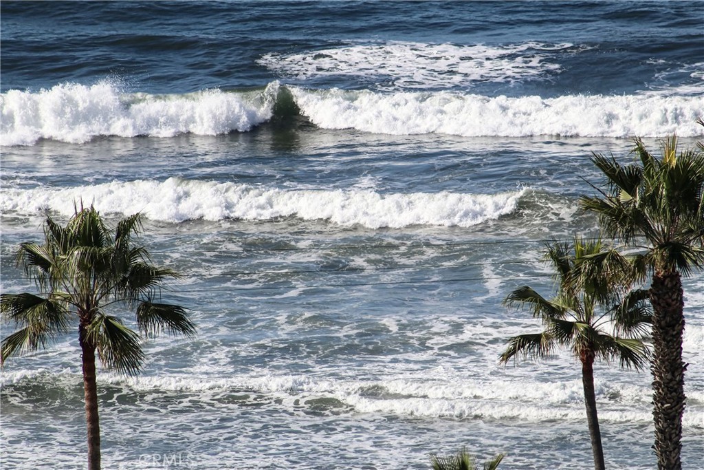 230 40th Street, Unit 3 Manhattan Beach, CA 90266 - Photo 35 of 38