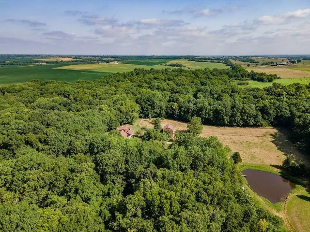 $815,000 | 13782 Northeast State Oo Route, Unit RURAL, Urich, MO 64788