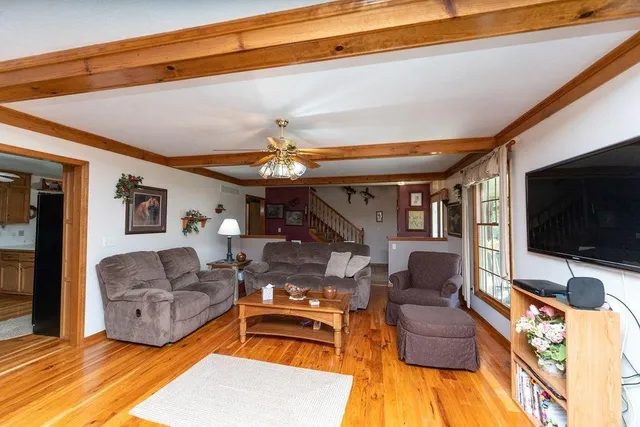 $815,000 | 13782 Northeast State Oo Route, Unit RURAL, Urich, MO 64788