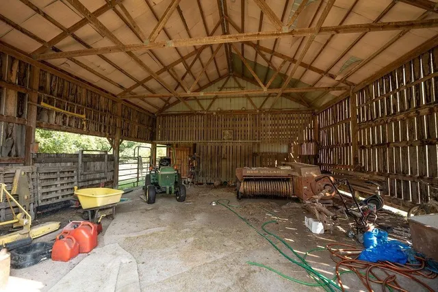 $815,000 | 13782 Northeast State Oo Route, Unit RURAL, Urich, MO 64788