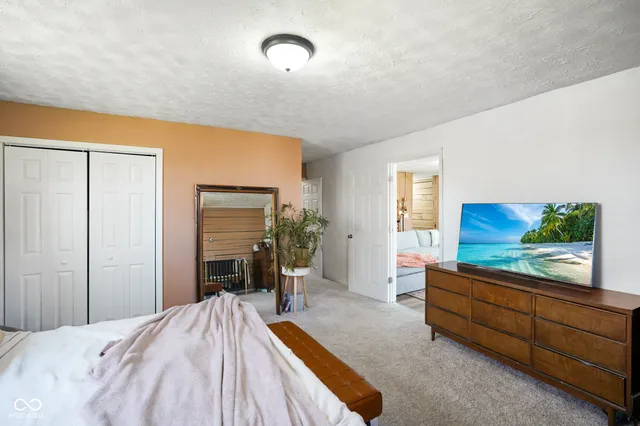 $499,000 | 7591-7593 North Old State Road 67, Mooresville, IN 46158