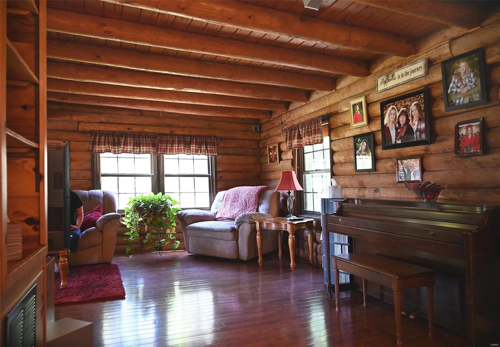 208 Hidden Vly Road Hardin, IL 62047 - Photo 26 of 76 Gallery Image 26
