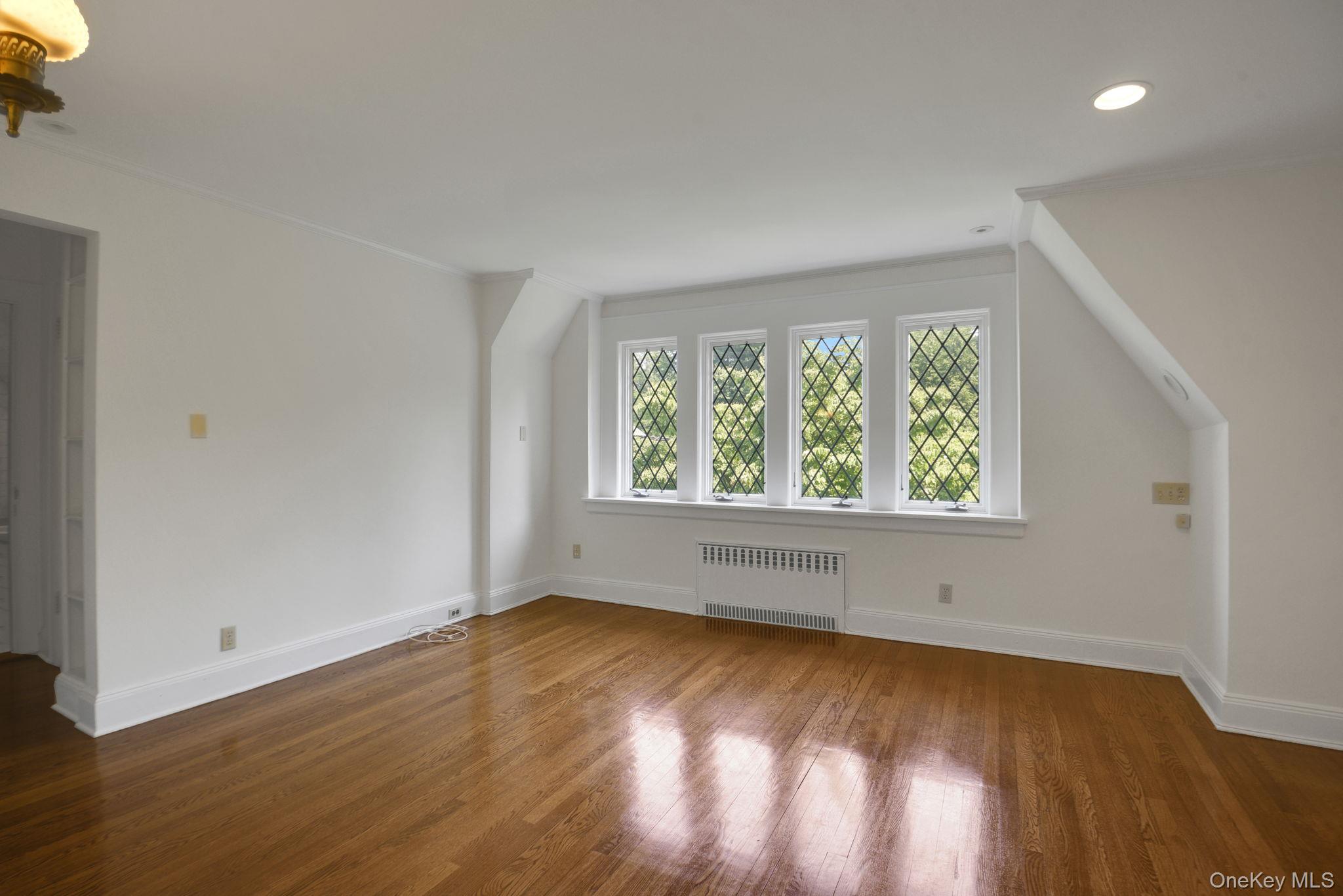 46 Fenimore Road Scarsdale, NY 10583 - Photo 22 of 40