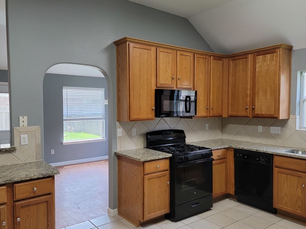 21563 Lexor Court Porter, TX 77365 - Photo 5 of 15