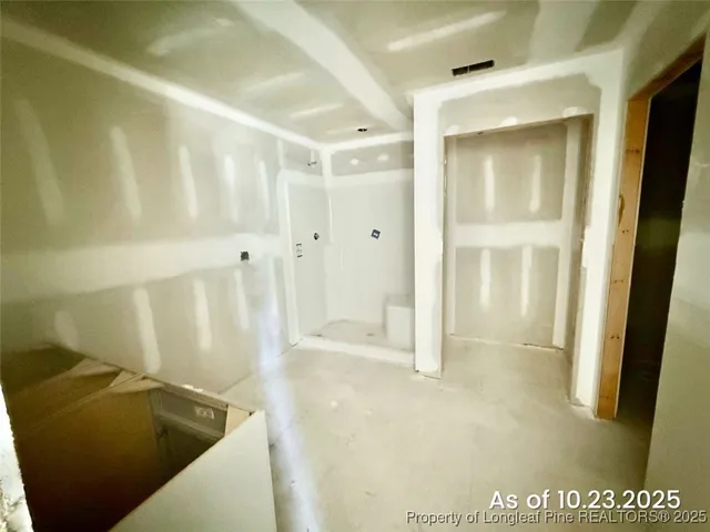 a view of walk in closet