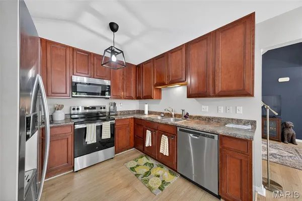 $280,000 | 3101 Flatboat Station, St. Charles, MO 63301