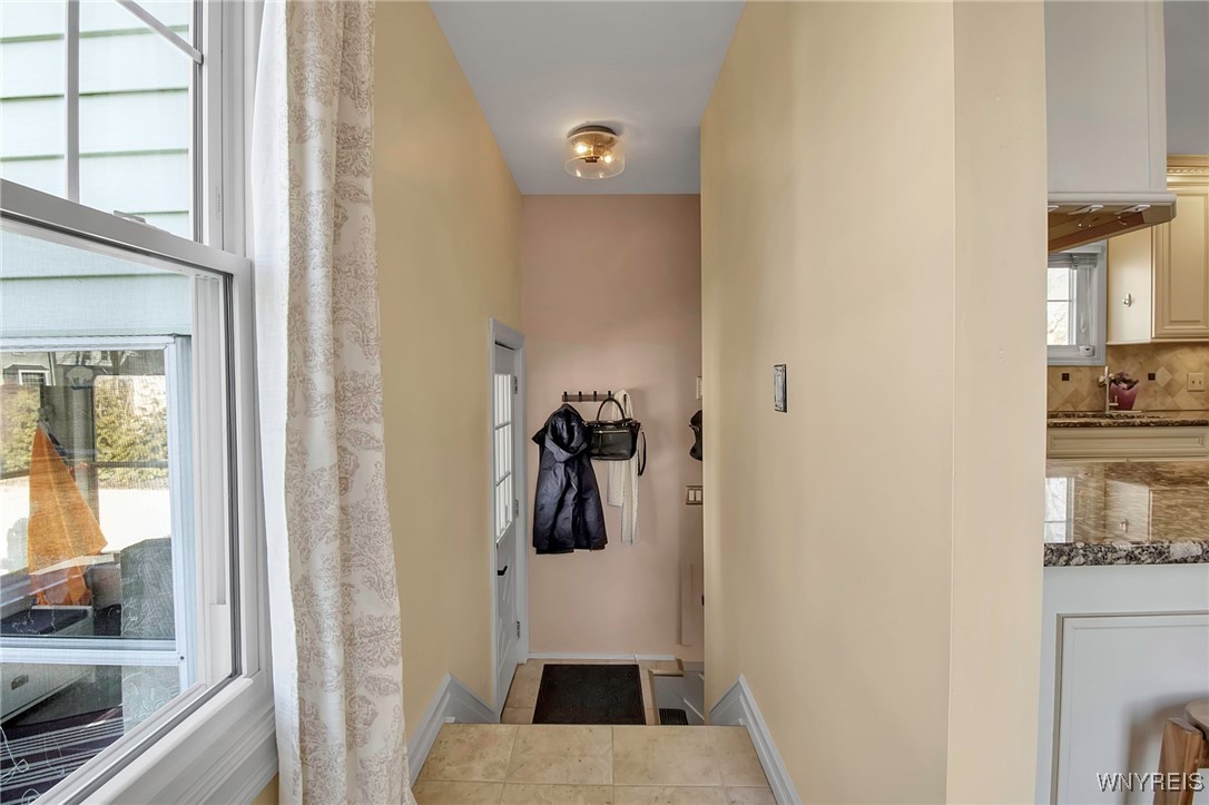 255 Darwin Drive Amherst, NY 14226 - Photo 27 of 46