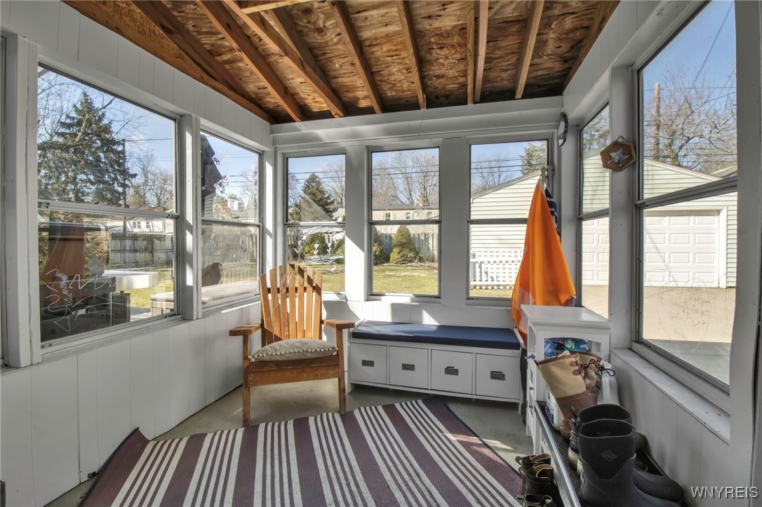 255 Darwin Drive Amherst, NY 14226 - Photo 28 of 46 Back entry mudroom
