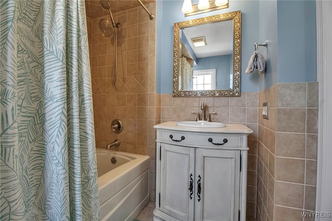 255 Darwin Drive Amherst, NY 14226 - Photo 41 of 46