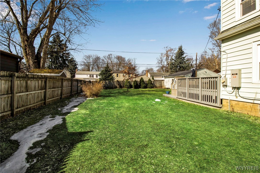 255 Darwin Drive Amherst, NY 14226 - Photo 8 of 46