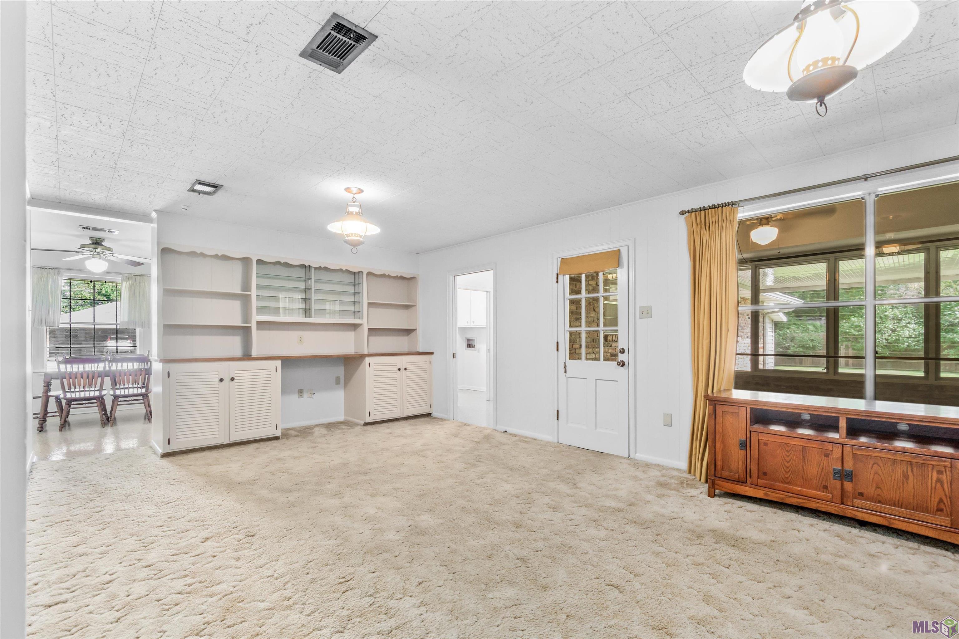 10490 Firelight Avenue Baton Rouge, LA 70815 - Photo 8 of 25 Den