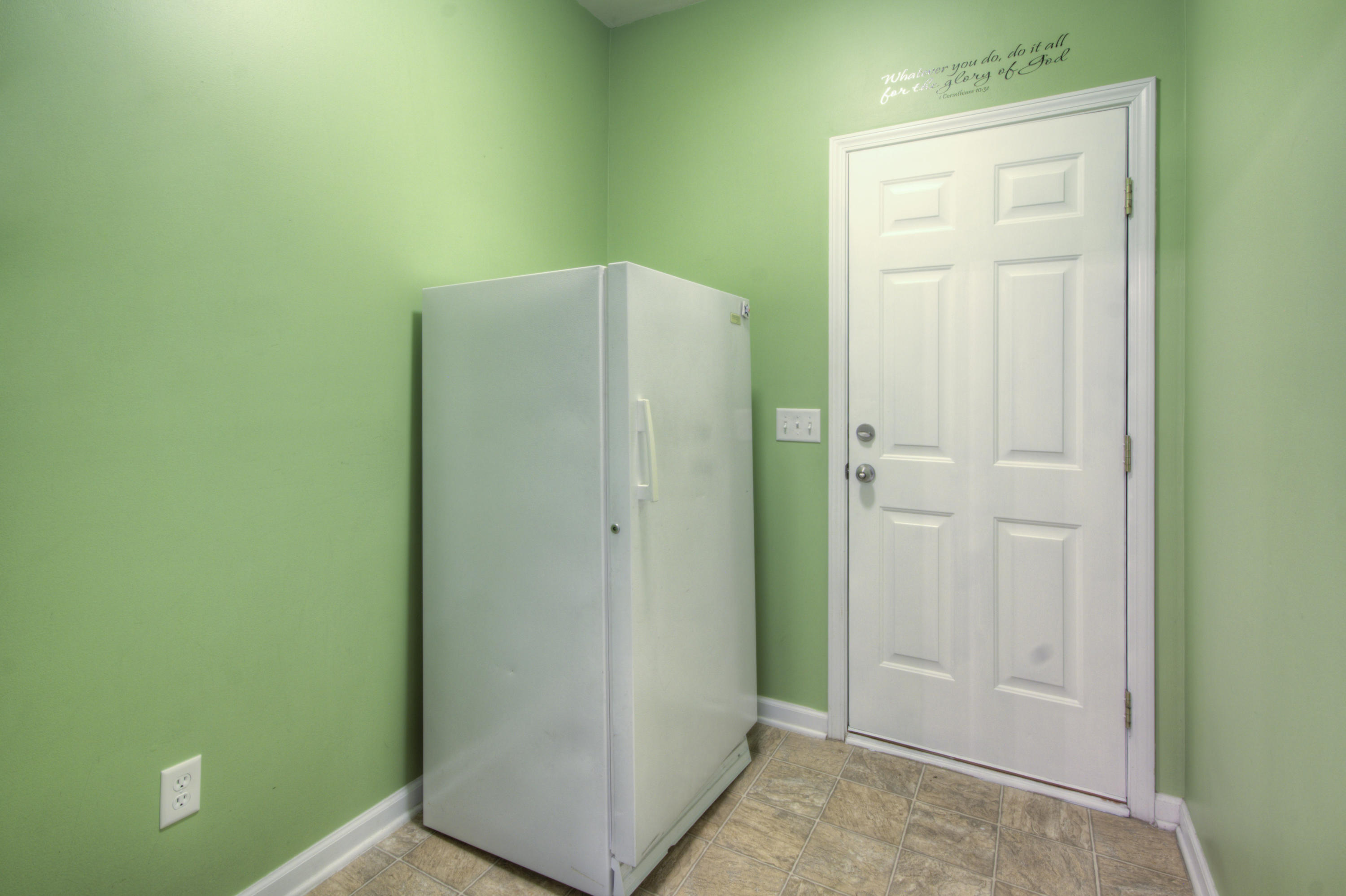 9654 Godwin Street Ladson, SC 29456 - Photo 23 of 42 IMG_0196_7_8