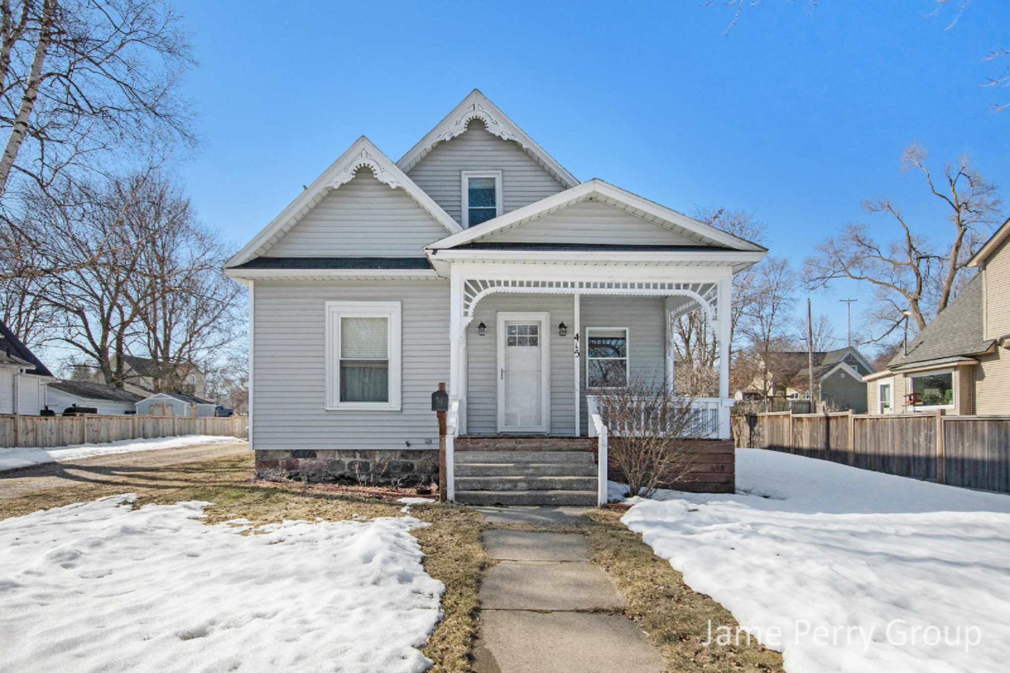 415 Lewis Street Belding, MI 48809 - Photo 1 of 21 1.