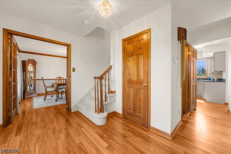 36 Kingsridge Road Frenchtown, NJ 08825 - Photo 6 of 49 Gallery Image 6