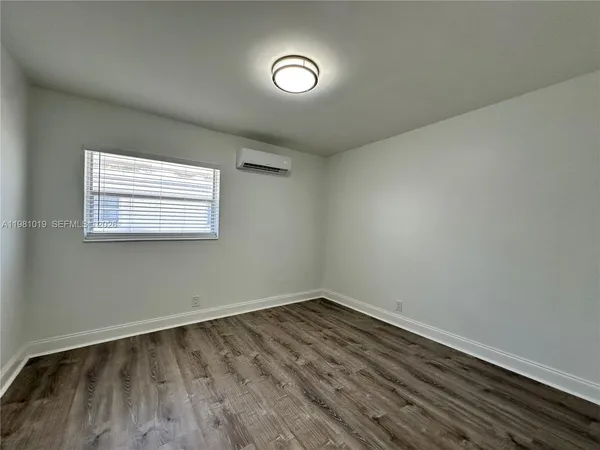 $1,550 | 1411 North Dixie Highway, Unit 4, Fort Lauderdale, FL 33304