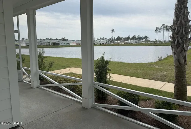 $2,500 | 8656 Weekend Drive, Panama City Beach, FL 32413