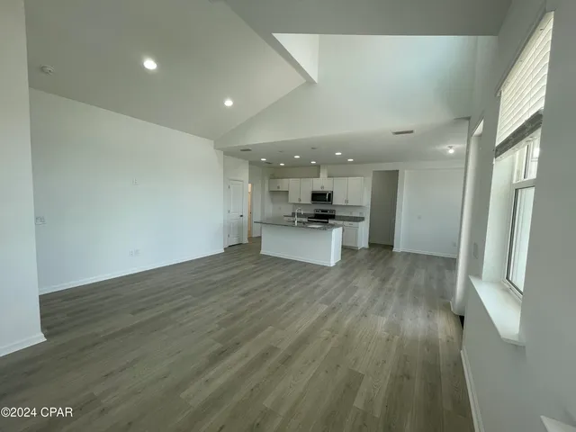 $2,500 | 8656 Weekend Drive, Panama City Beach, FL 32413