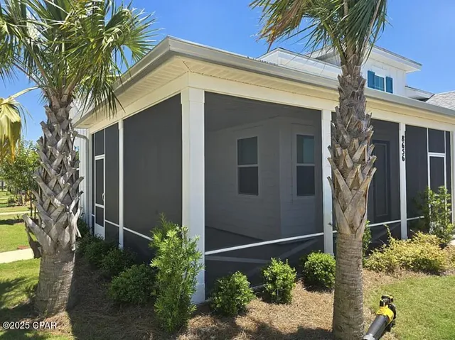 $2,500 | 8656 Weekend Drive, Panama City Beach, FL 32413
