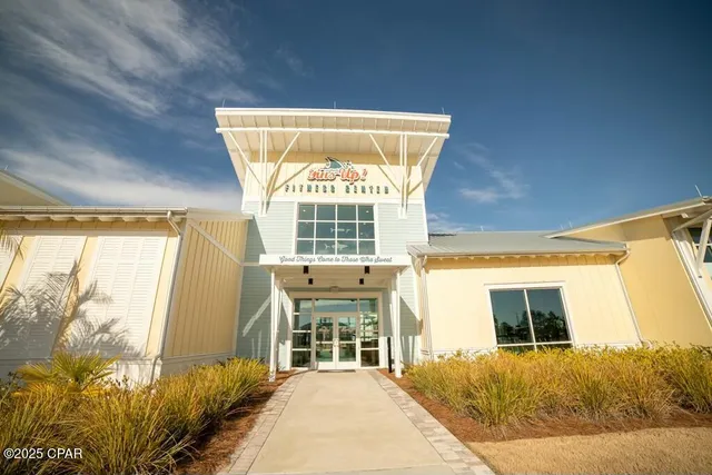 $2,500 | 8656 Weekend Drive, Panama City Beach, FL 32413