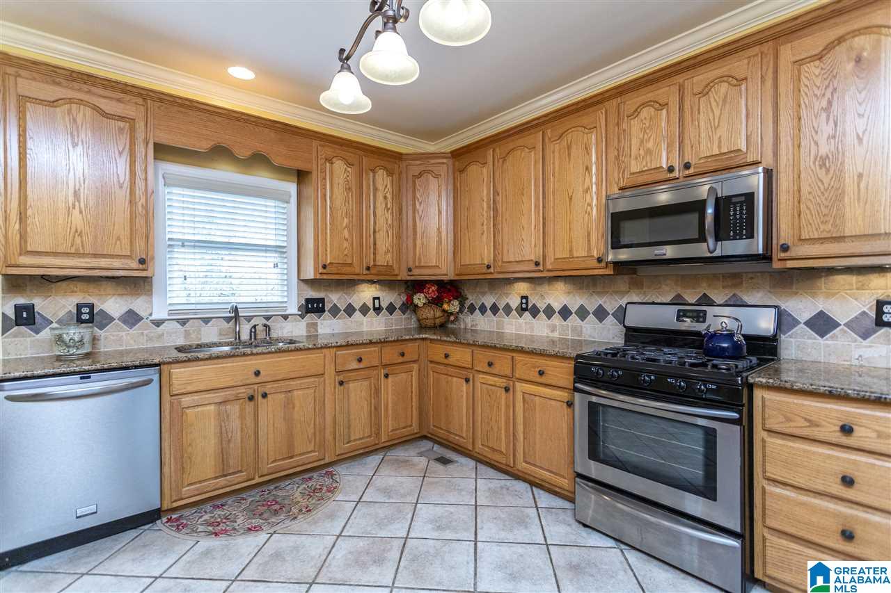 115 Kingsley Road Alabaster, AL 35007 - Photo 9 of 43 Gallery Image 9